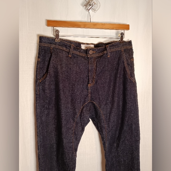 Golden Denim 5 Pocket Rigid Jogger Jean - Picture 2 of 13